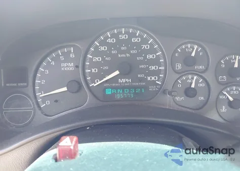 2002 Chevrolet Silverado 1500 z USA, uszkodzony, nr VIN 1GCEC14W82Z153564